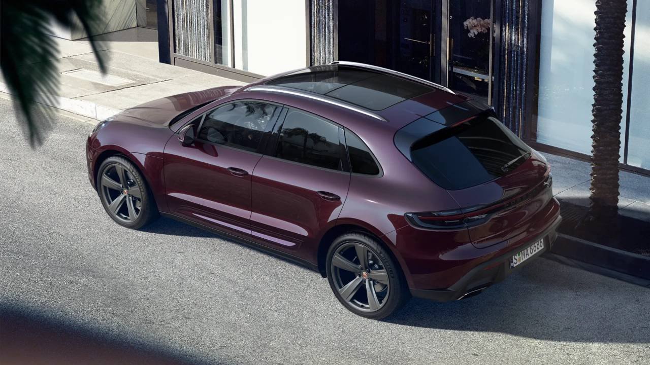 2024 Porsche Macan Base photo 4