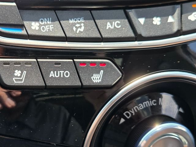 Used 2024 White Acura Advance Package image 29