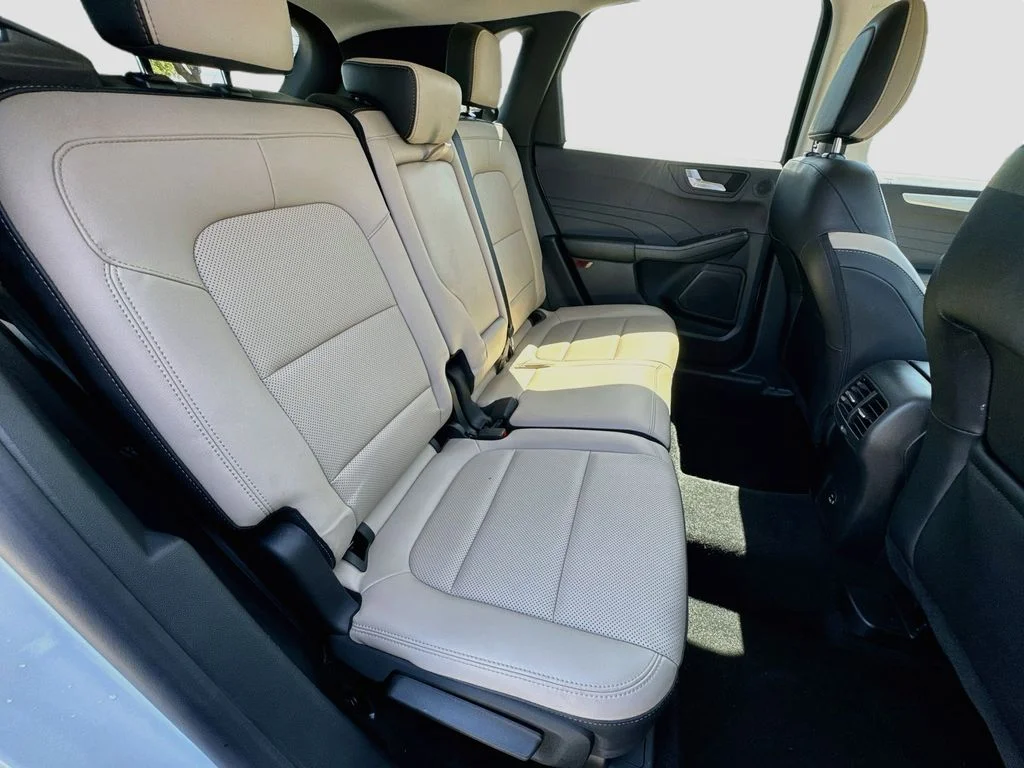 Used 2021 White Ford SEL image 35