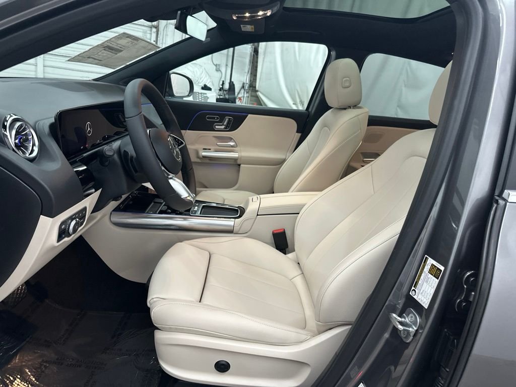 New 2026 Mountain Grey Metallic Mercedes-Benz GLA 250 image 21