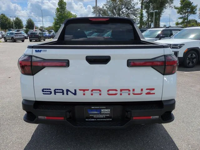 Used 2025 White Hyundai SEL image 6