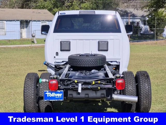 New 2026 Bright White Clear-Coat Exterior Paint RAM Tradesman image 5