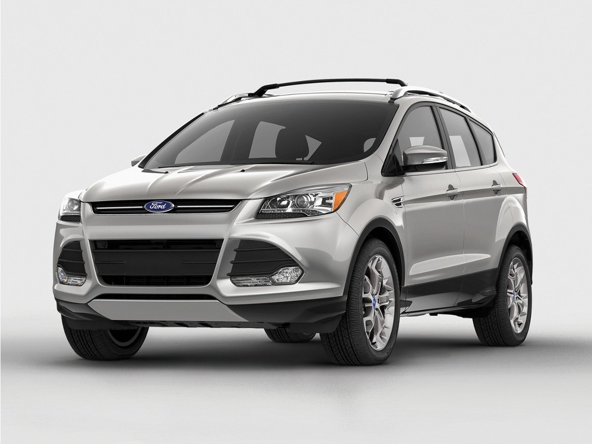 Used 2015 Magnetic Ford SE image 1