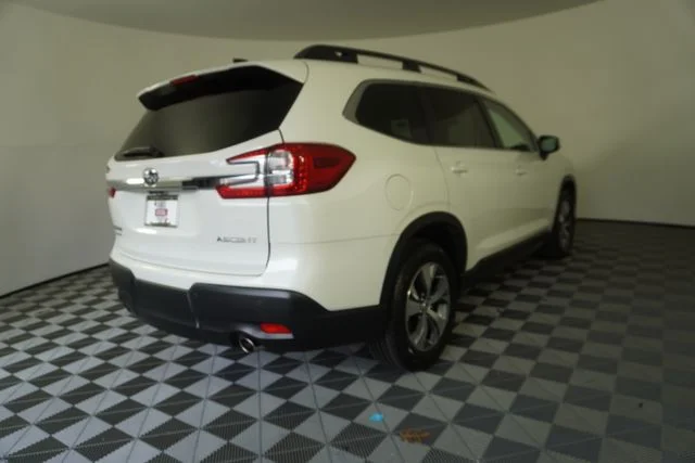 Used 2025 White Subaru Premium image 7