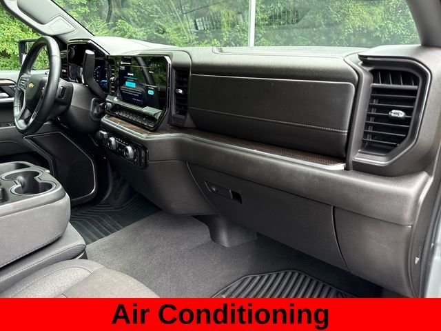 Used 2026 Gray Chevrolet LT image 29