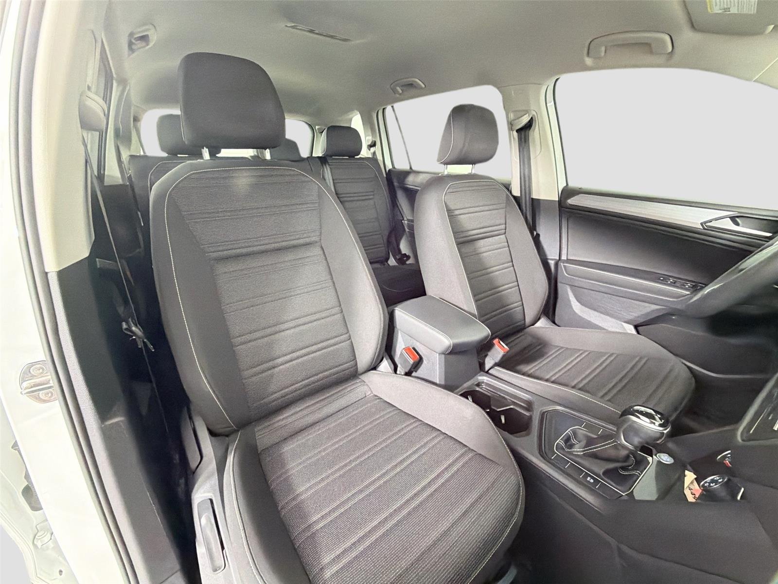 Certified Used 2023  Volkswagen S image 24