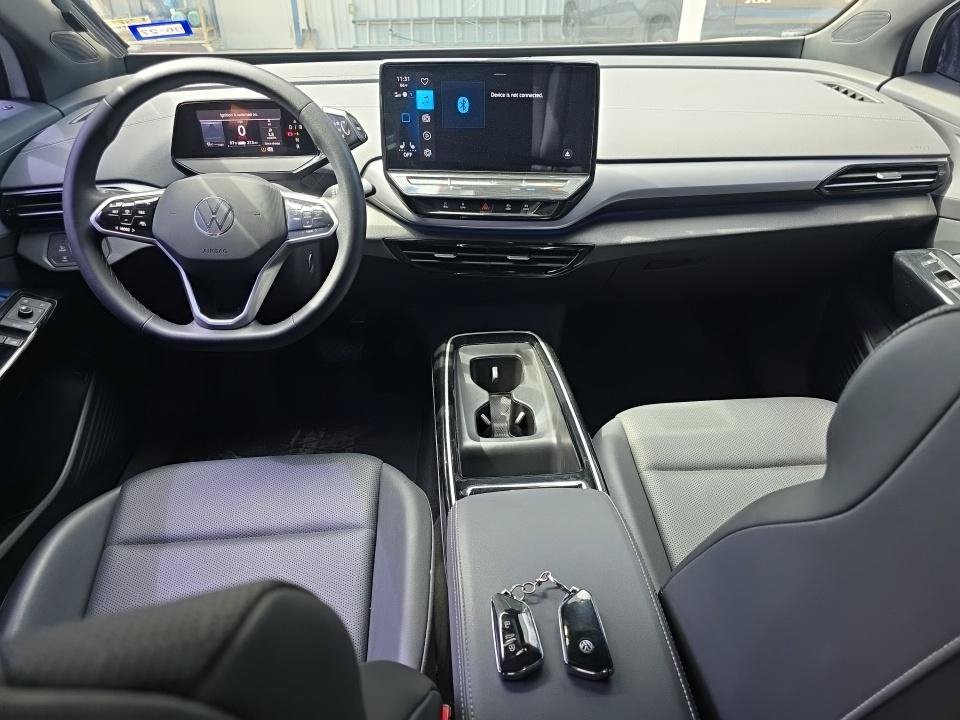 Used 2023 Opal White Volkswagen S image 2