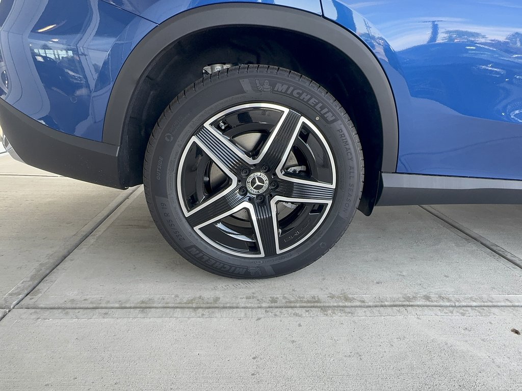 New 2026 Starling Blue Metallic Mercedes-Benz AWD GLC 300 4MATIC® 4dr SUV image 9