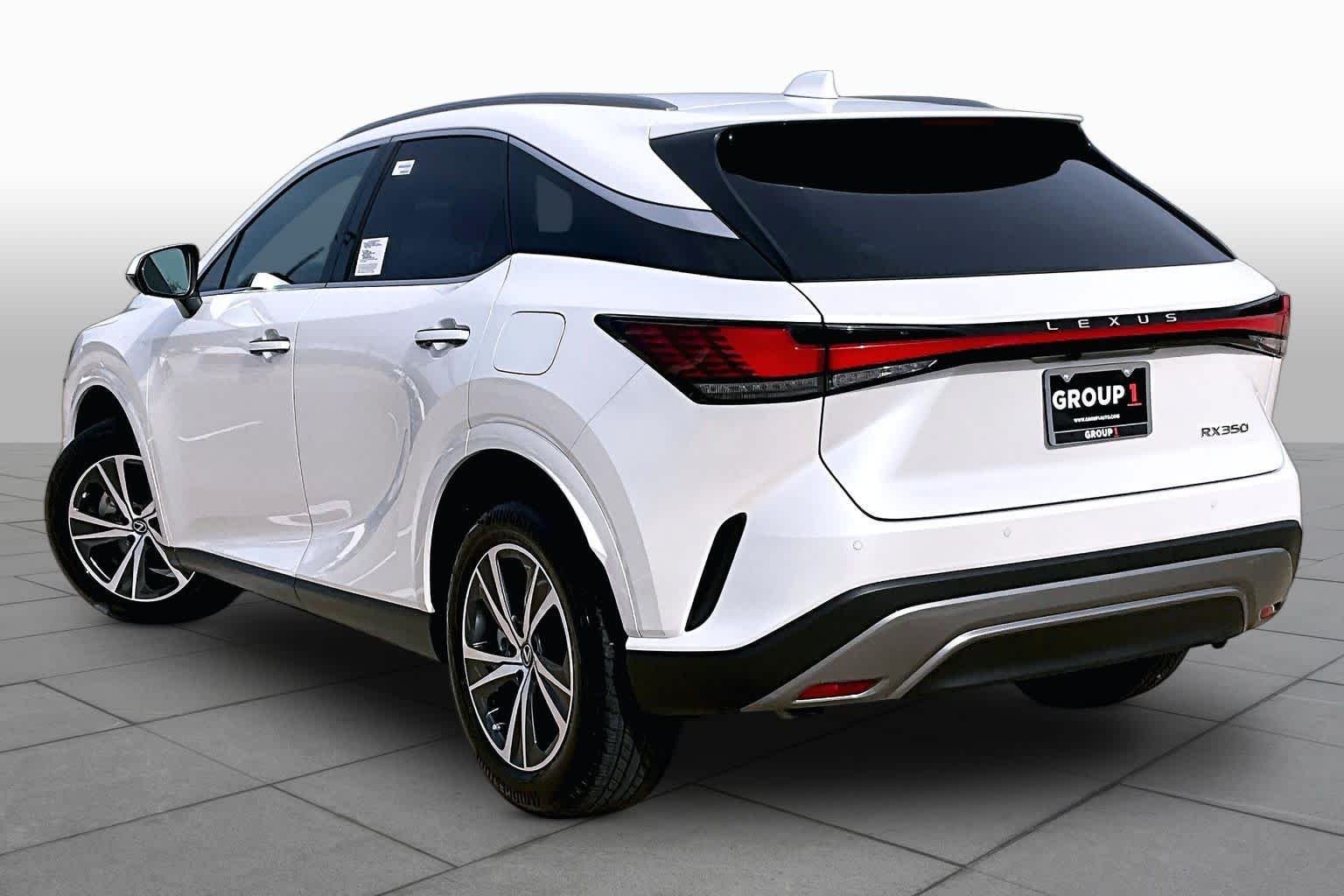 Used 2025 Eminent White Pearl Lexus Premium image 12