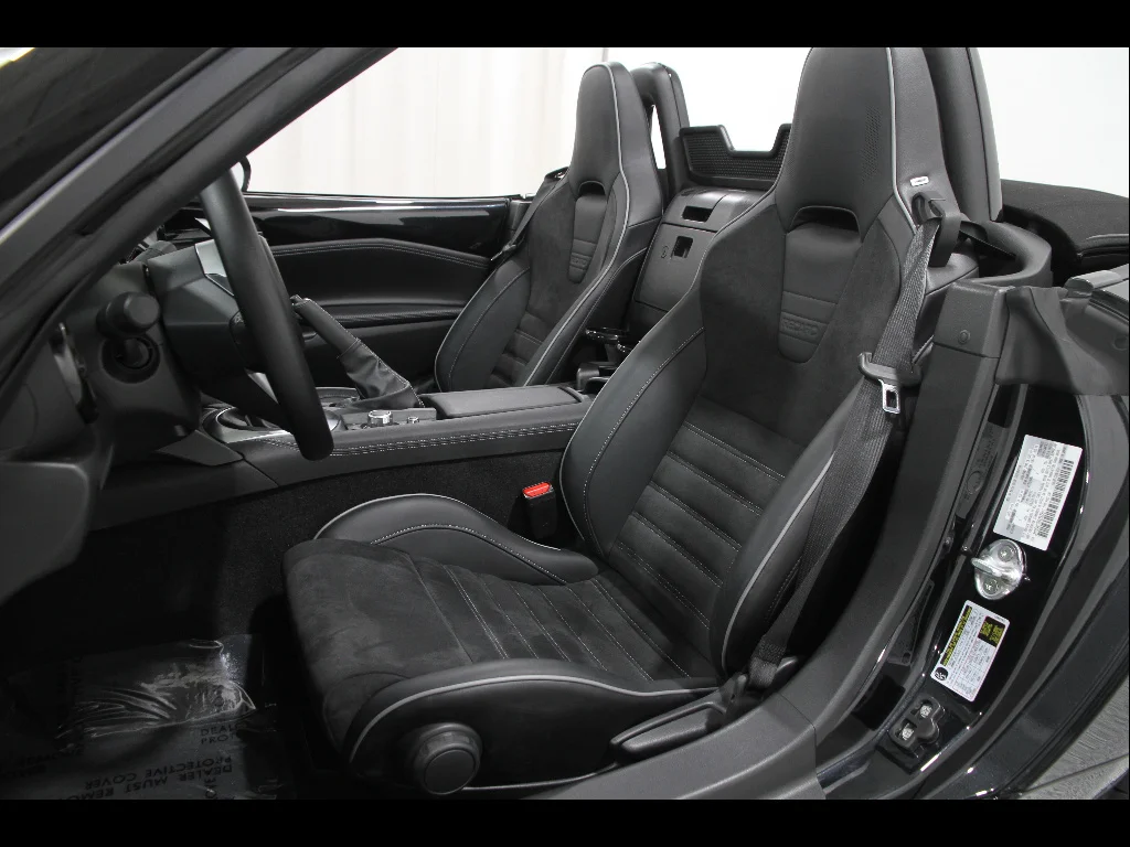 Certified Used 2024 Jet Black Mica Mazda Club image 6