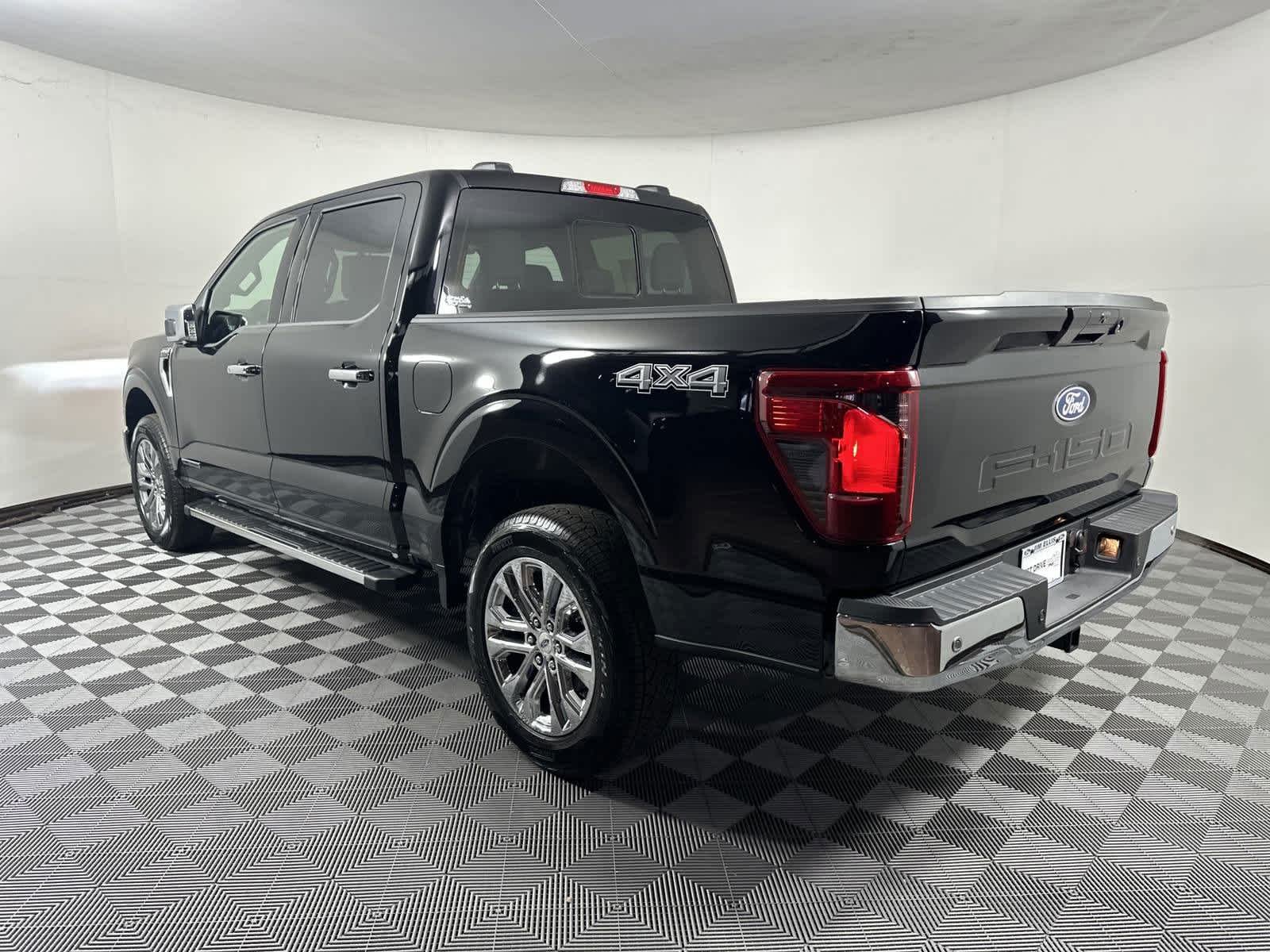 2025 Ford F-150 XLT - Photo 6