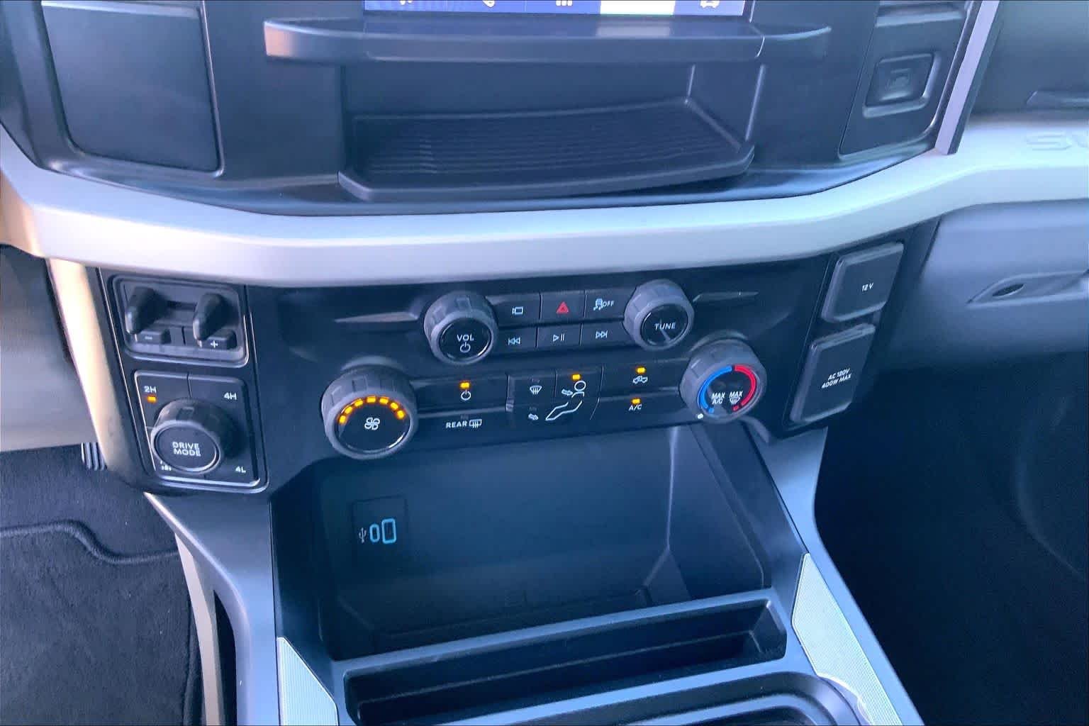 Used 2025 Avalanche Ford XLT image 35