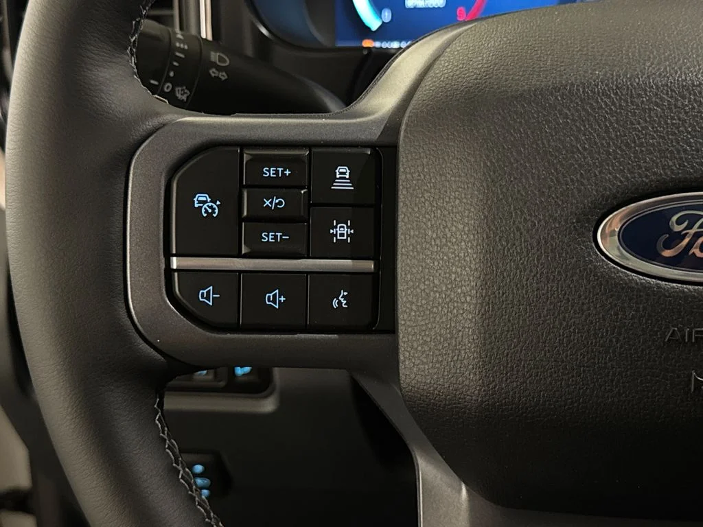 New 2026 White Ford Lariat image 40