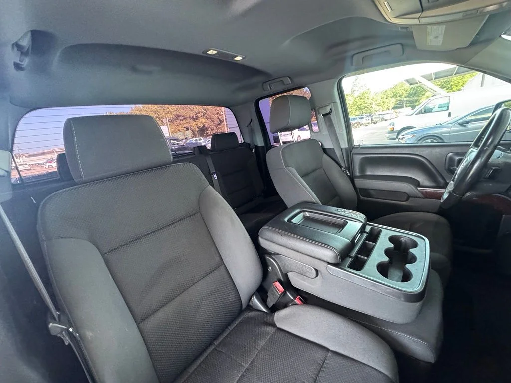 Used 2014 Black GMC SLE image 18