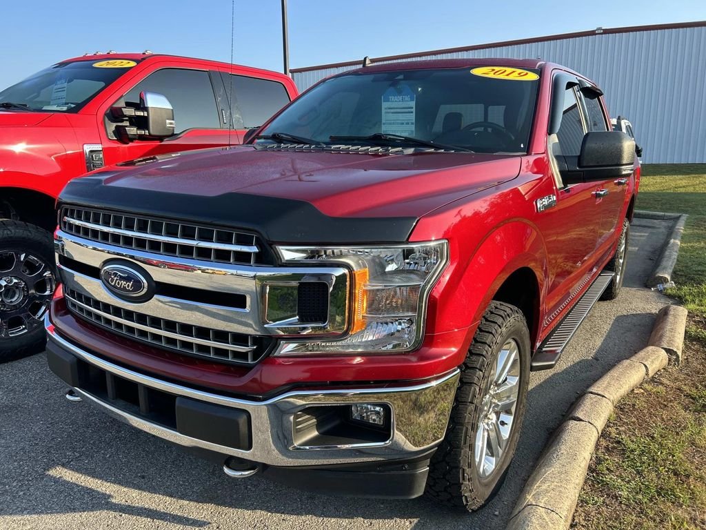 Used 2019 Ruby Red Metallic Ford XLT image 5