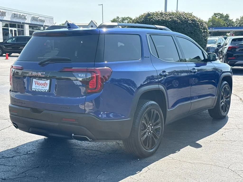 2023 GMC Acadia SLE - Photo 7