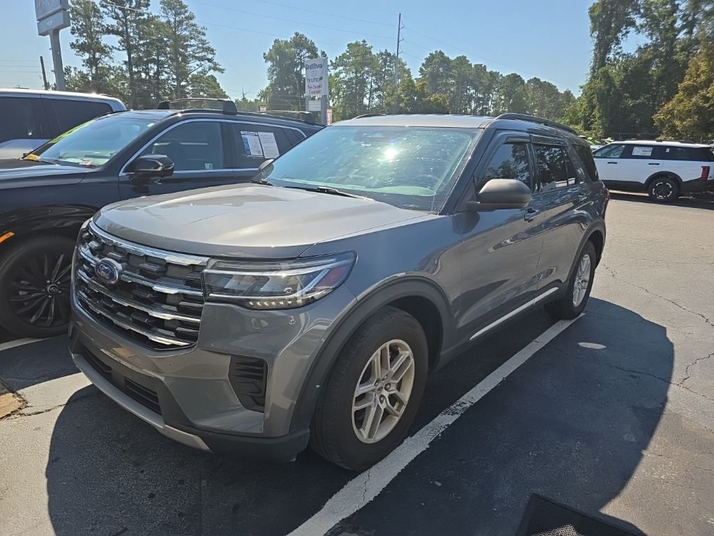 2025 Ford Explorer