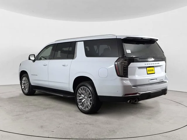 Used 2026 Polar White Tricoat Chevrolet Premier image 3