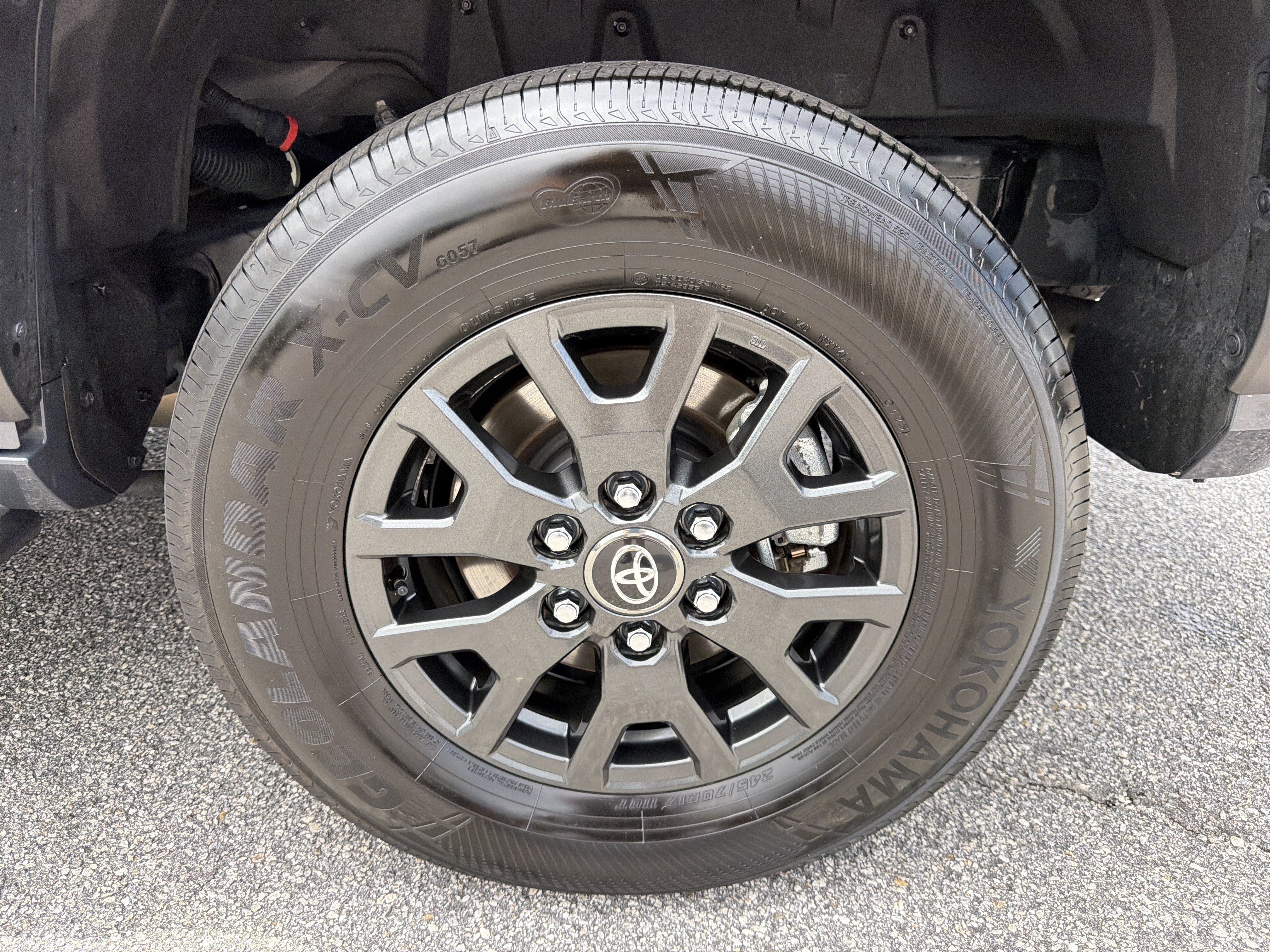 Certified Used 2025 Underground Toyota SR5 image 29