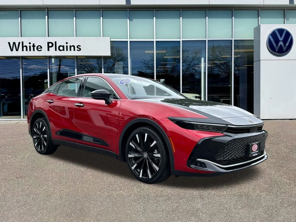 Used 2025 Red Toyota Platinum image 1