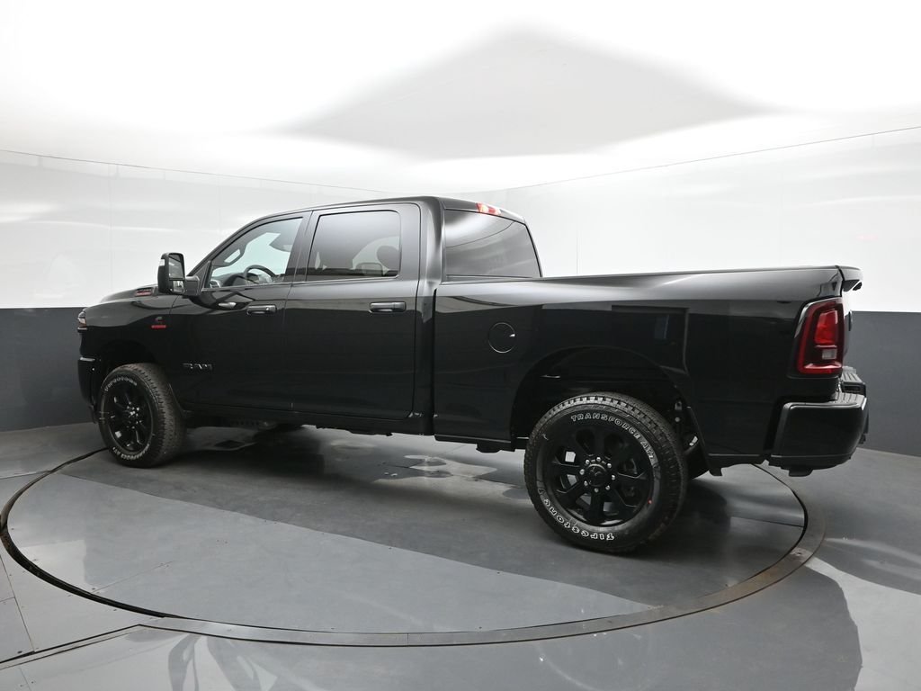 New 2026 Diamond Black Crystal Pearl-Coat Exterior Paint RAM Big Horn image 5