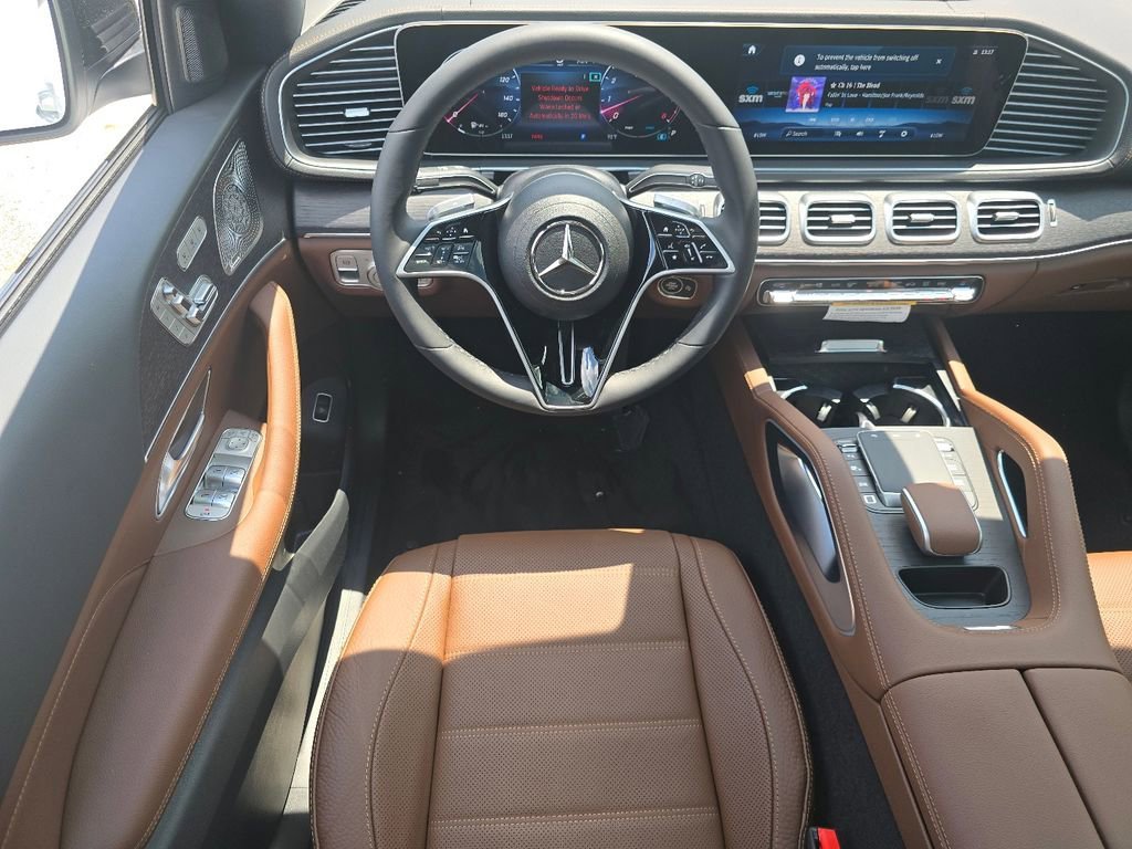 New 2026 MANUFAKTUR Moonlight White Metallic Mercedes-Benz GLE 450 Coupe image 66