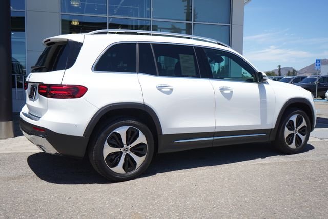 Used 2026  Mercedes-Benz GLB 250 image 9