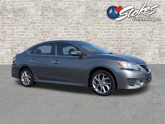 Used 2015 Gray Nissan SR image 1