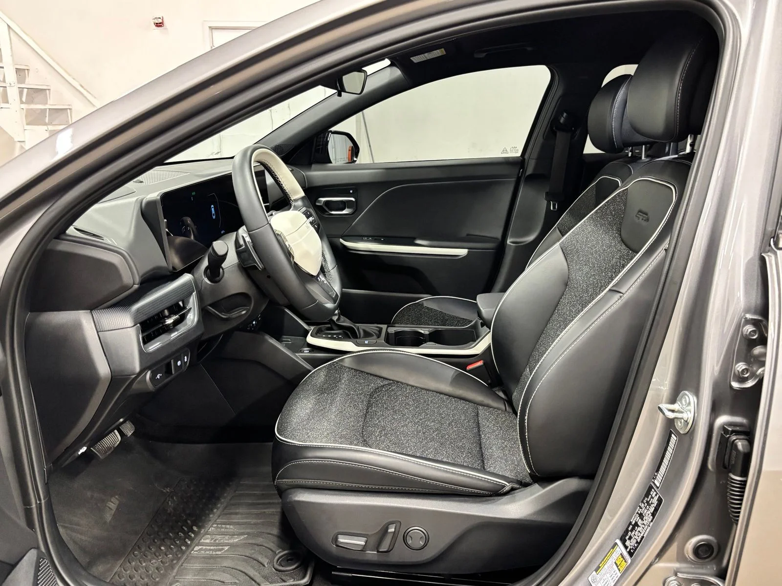 Used 2025 Gray Kia GT-Line image 16