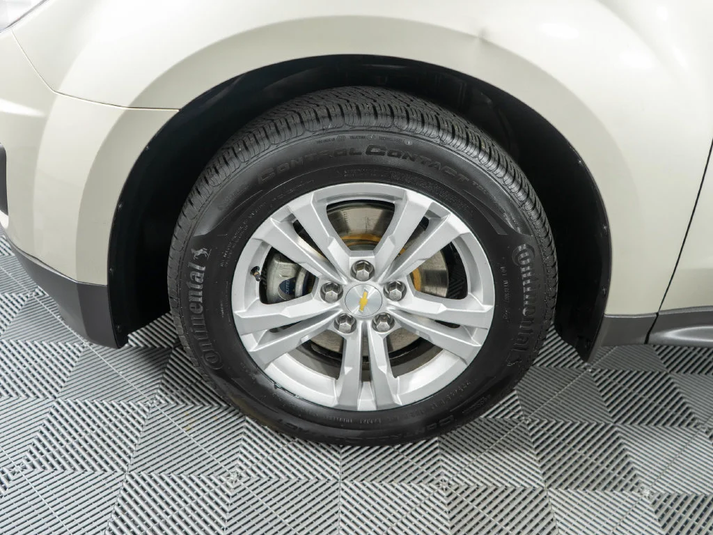 Used 2014 Gold Chevrolet LS image 22