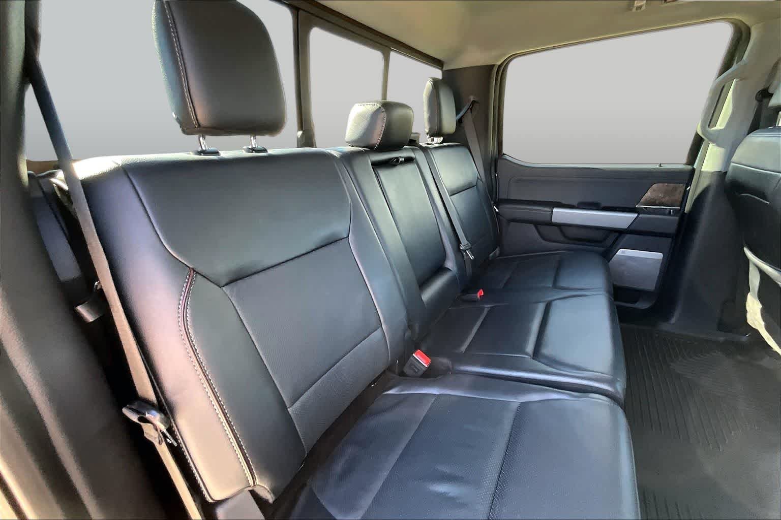 Used 2023 Azure Gray Metallic Tri-Coat Ford LARIAT image 19