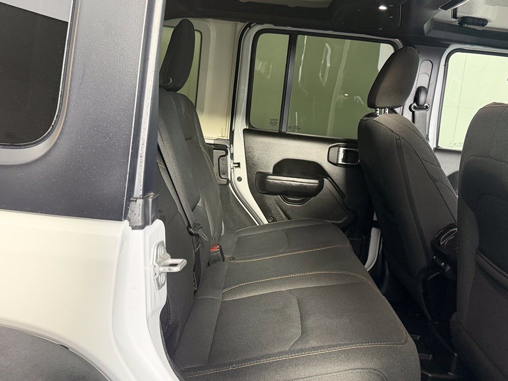 Used 2024 White Jeep Sport S 4xe image 18