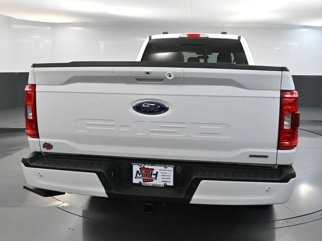 Used 2023 White Ford XLT image 7