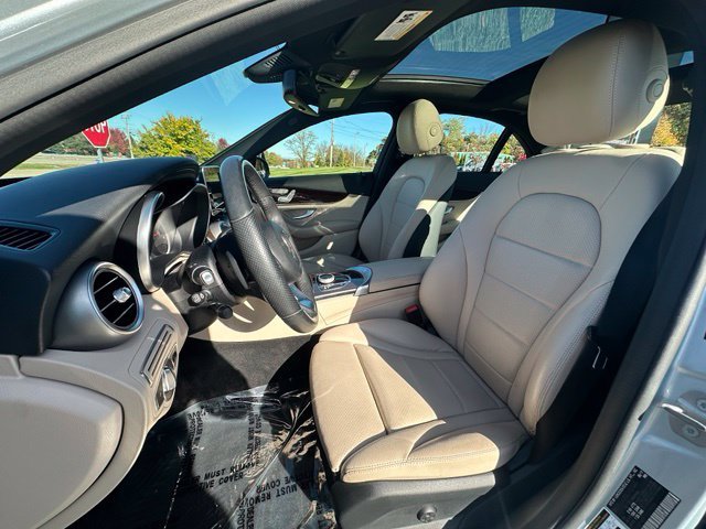 Used 2018 Silver Mercedes-Benz C 300 image 17