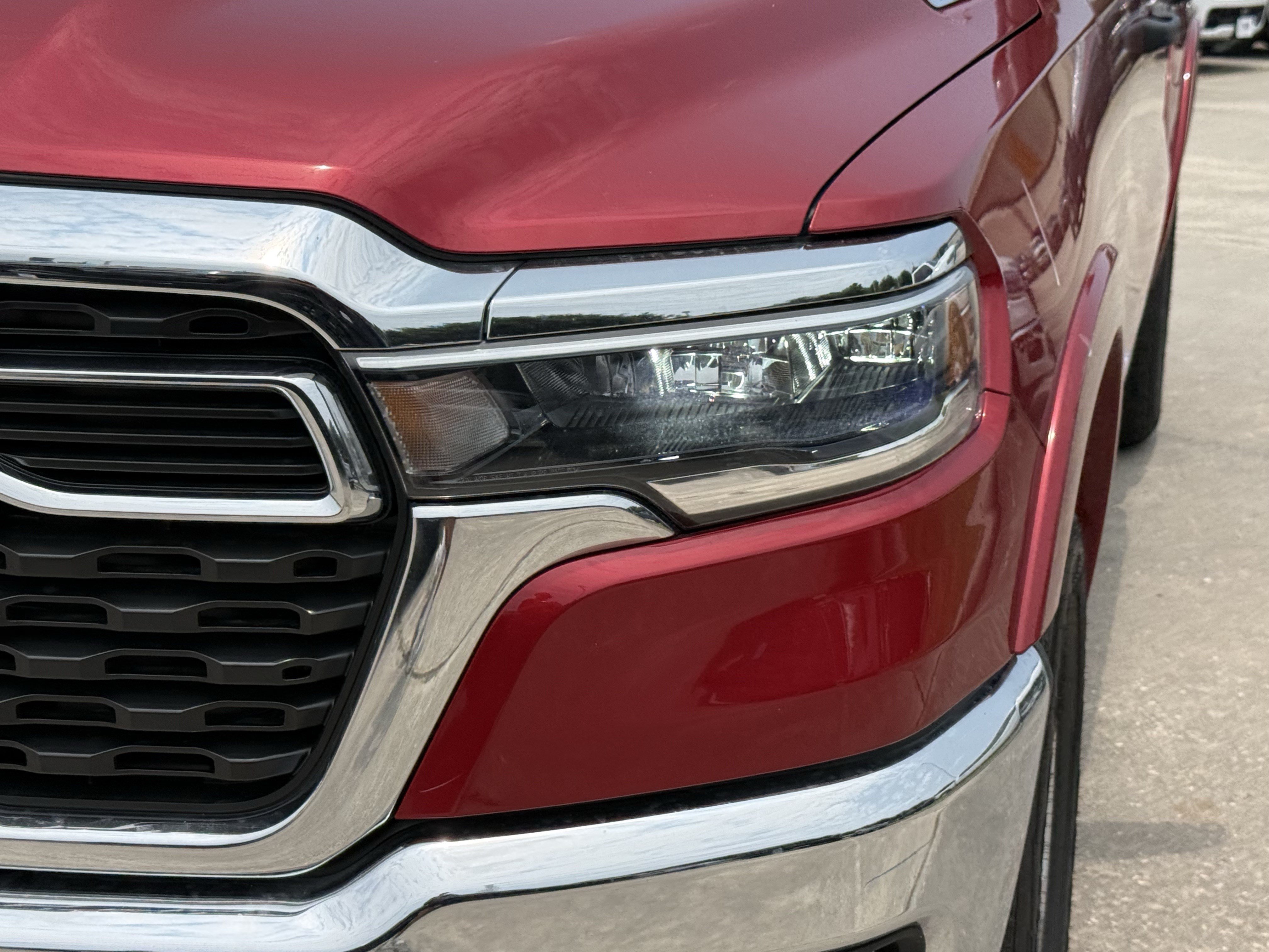 New 2026 Molten Red Pearl-Coat Exterior Paint RAM Big Horn image 7