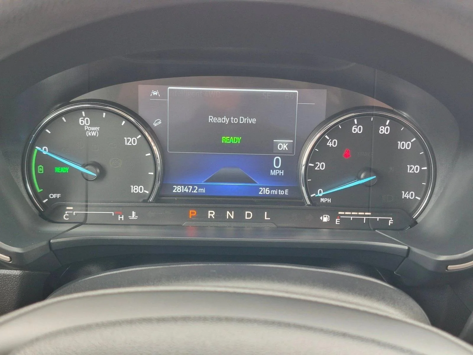 Used 2022 Oxford White Ford SE Hybrid image 10