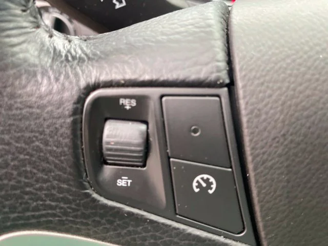 Used 2015 Red Chevrolet LT image 17