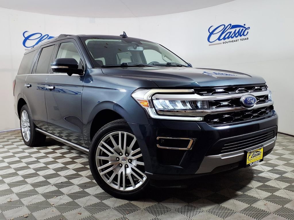 2024 Ford Expedition Limited's photo