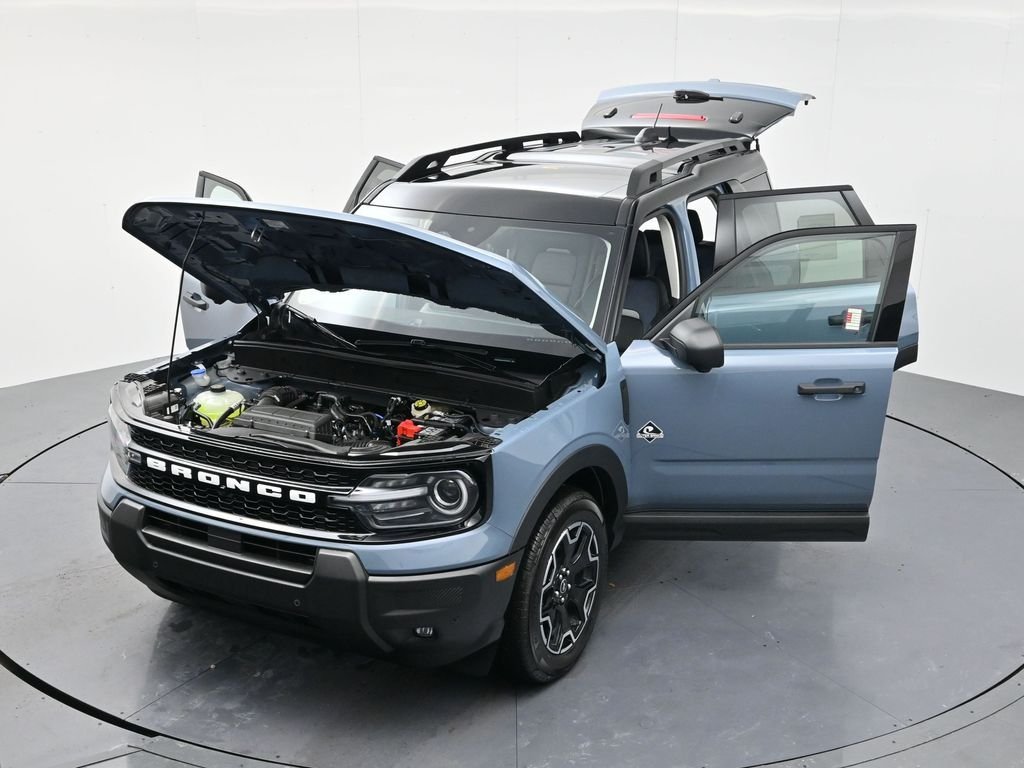 New 2026 Azure Gray Metallic Tri-Coat Ford Outer Banks® image 51