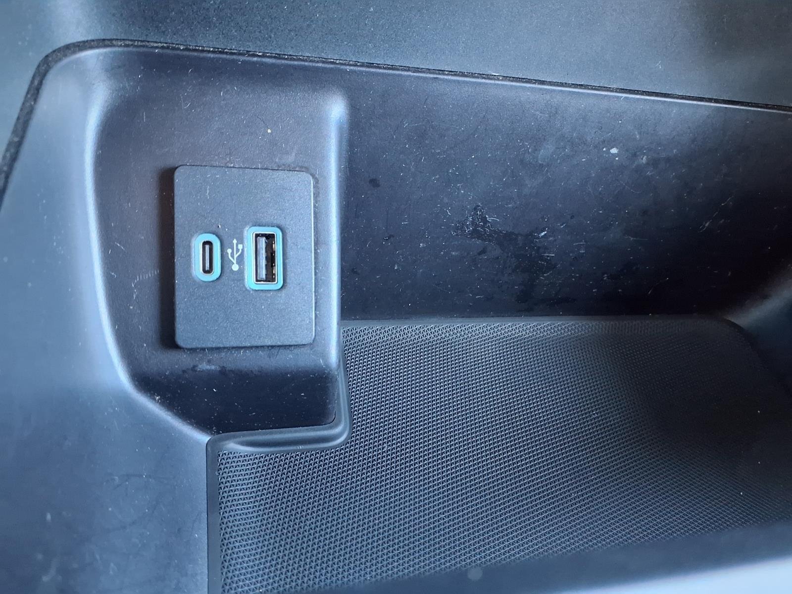 Used 2022 Blue Ford XLT image 11
