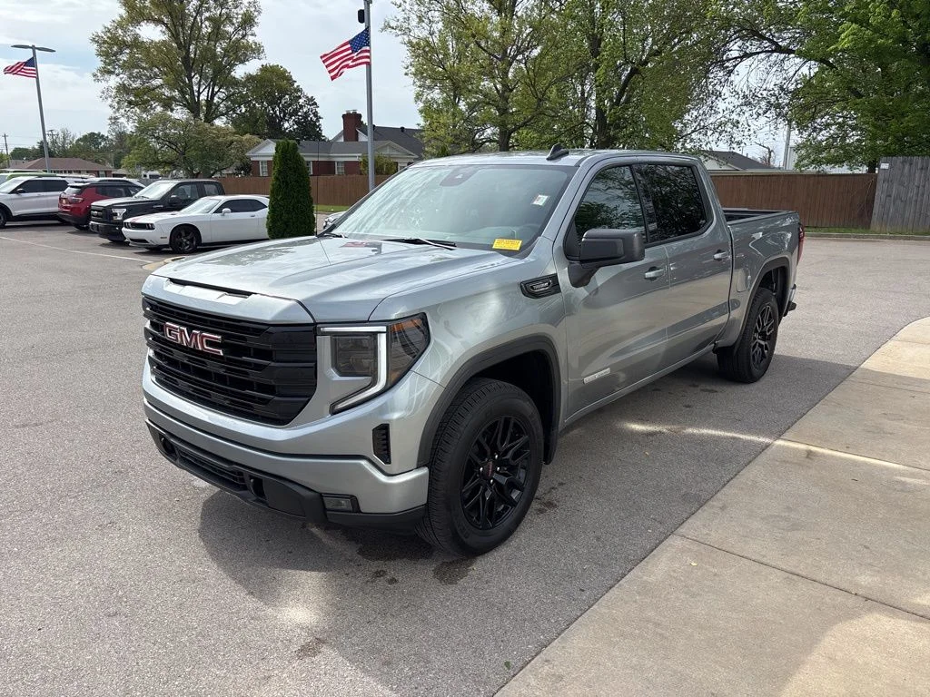 2026 GMC Sierra 4WD Crew Cab Std Box Elevation 3VL's photo