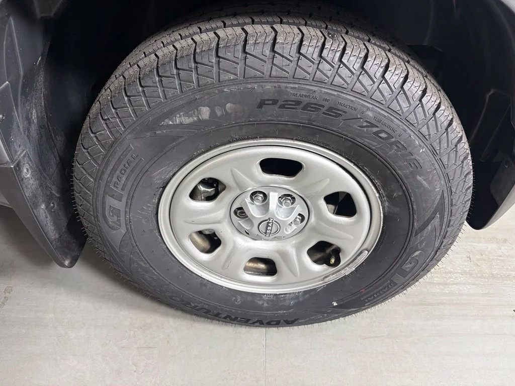 Used 2022 Gray Nissan S image 10