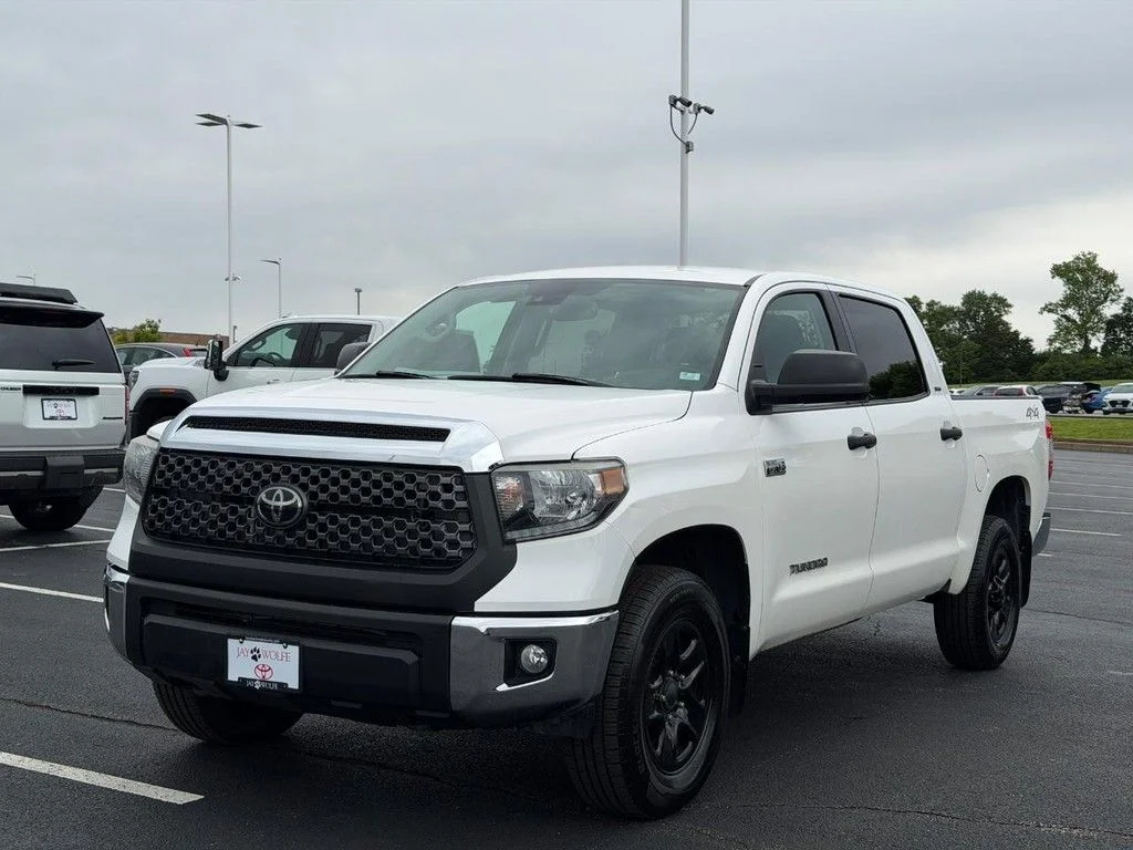 2020 Toyota Tundra SR5 - Photo 9