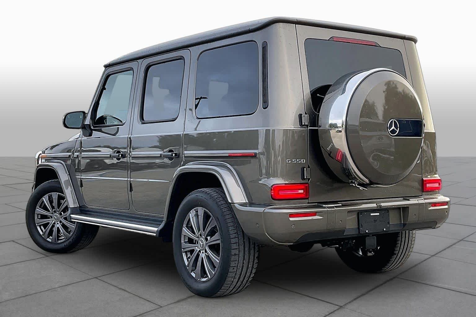 Used 2026 Indium Grey Mercedes-Benz G 550 image 12