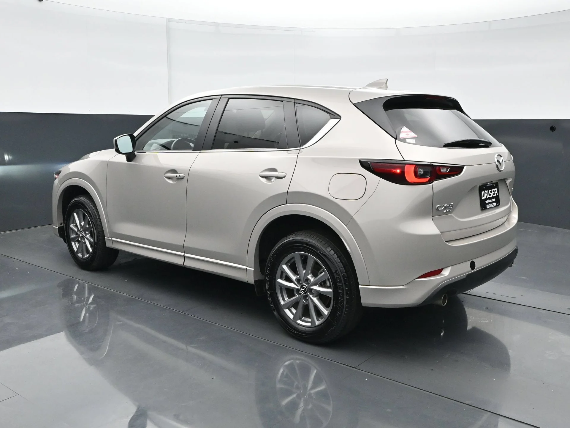 Used 2025 Platinum Quartz Metallic Mazda 2.5 S Preferred Package image 3