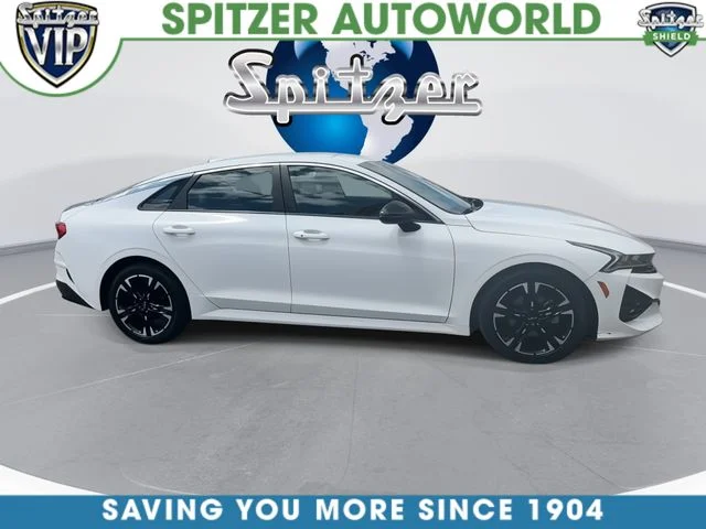 Used 2023 White Pearl Kia GT-Line image 10