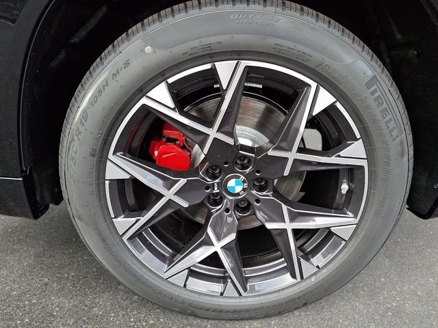 New 2026 Black Sapphire Metallic BMW 30 xDrive image 8