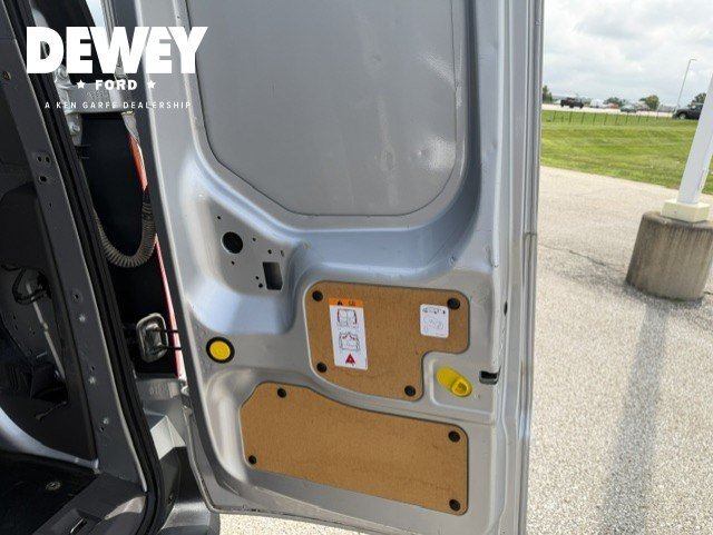 Used 2019 Silver Ford XLT image 28