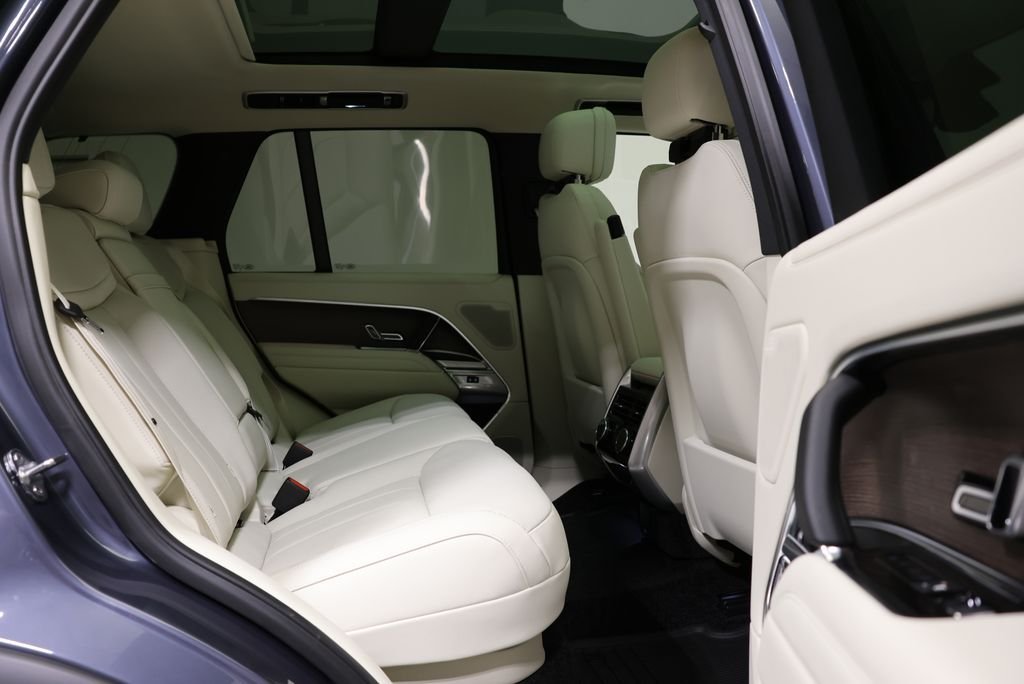 New 2026 Varesine Blue LAND ROVER SE PHEV image 45