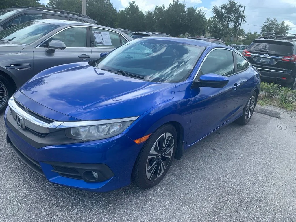 2018 Honda Civic EX-T - Photo 2